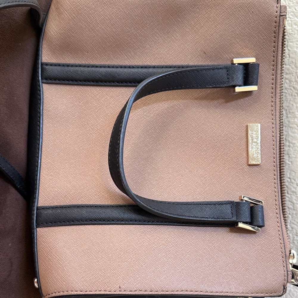 Elegant Brown and Black Women's Bag